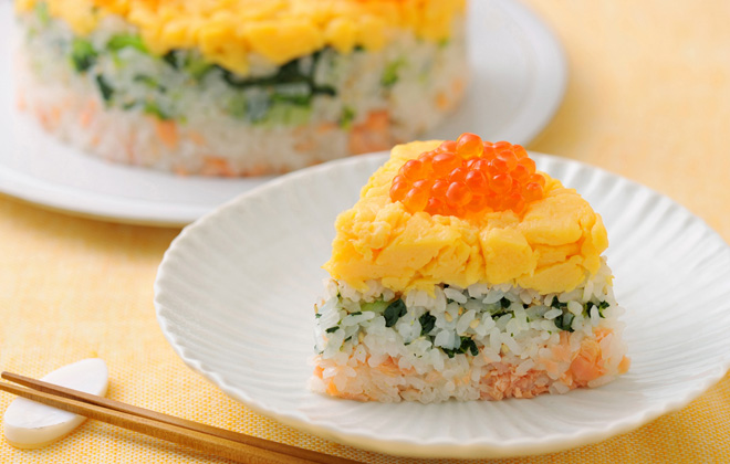宮城県産雪菜と鮭と卵の三色押し寿司